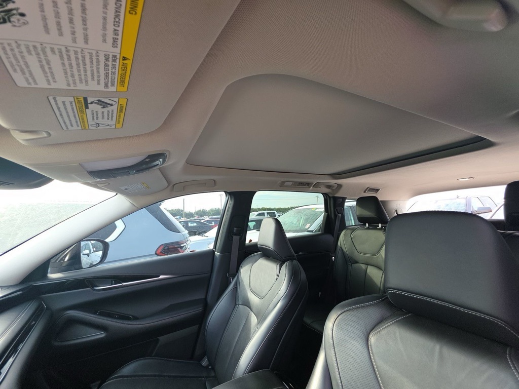 2023 Infiniti QX60 Pure photo 12