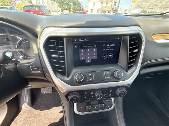 2023 Gmc Acadia SLE photo 3