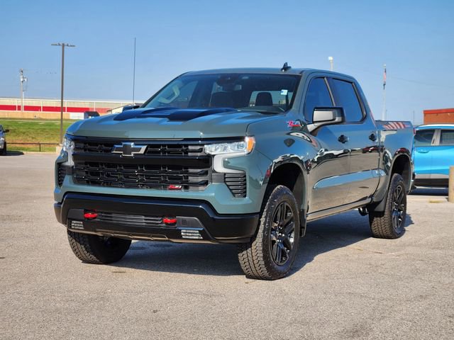 2026 Chevrolet Silverado 1500 LT Trail Boss photo 2