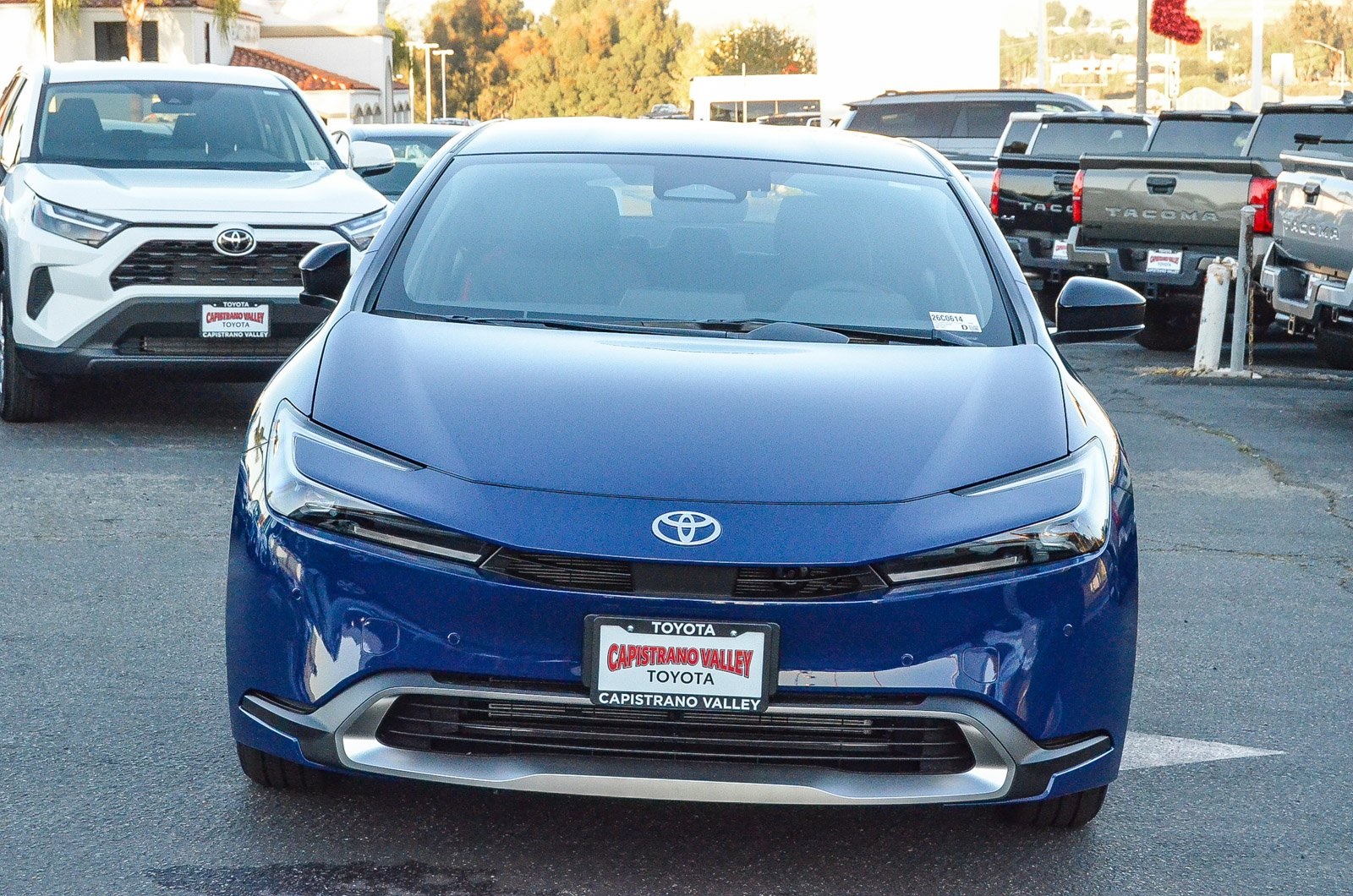 2026 Toyota Prius Plug-in Hybrid SE photo 2