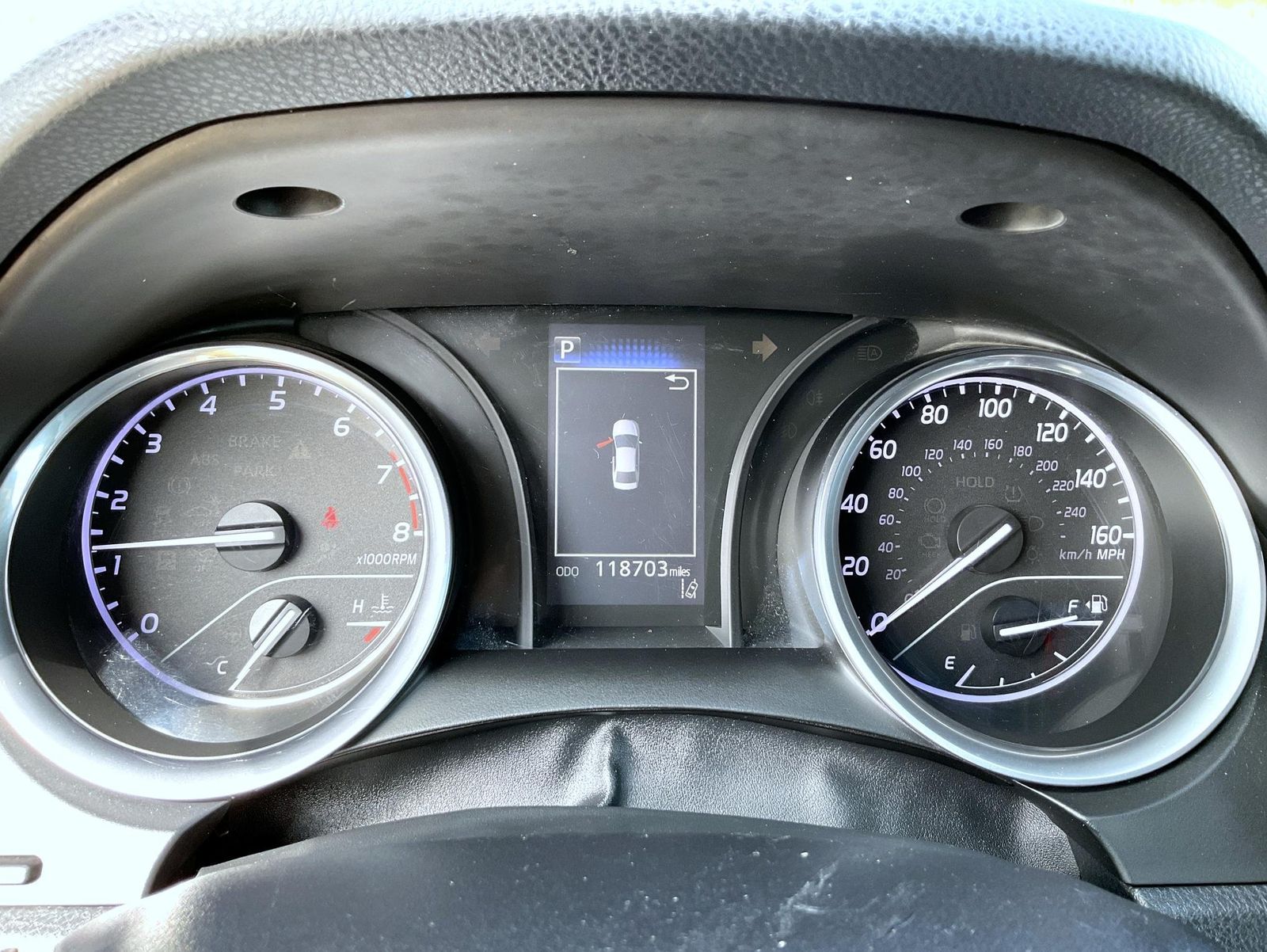 2018 Toyota Camry SE photo 12