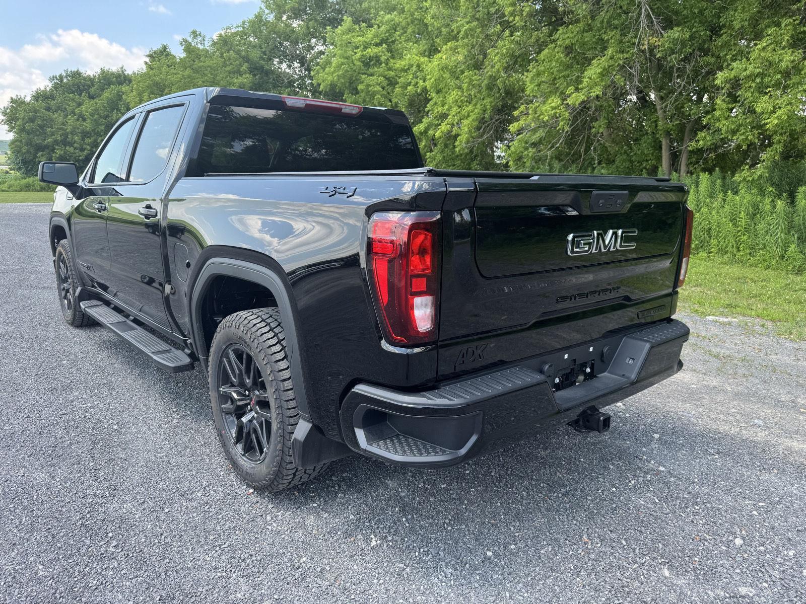 2024 Gmc Sierra 1500 Elevation photo 2