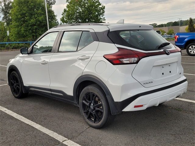 2023 Nissan Kicks SR photo 4