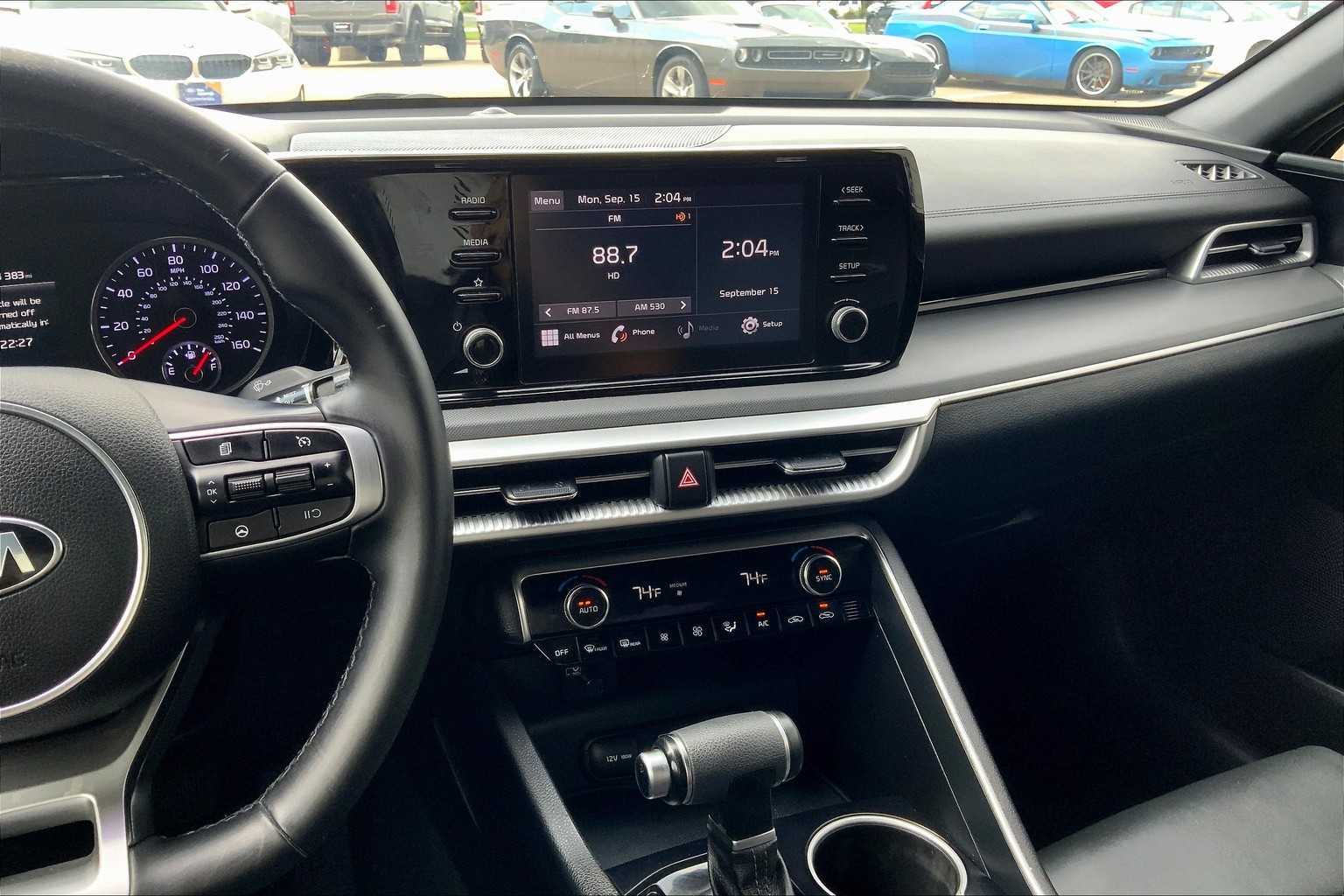 2021 Kia K5 GT-Line photo 6