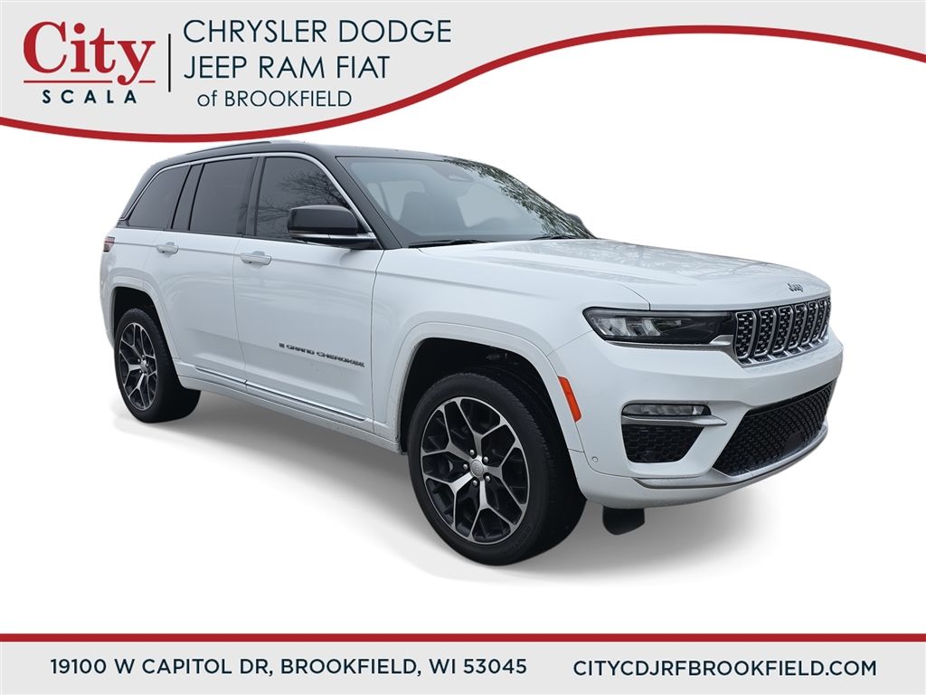 2023 Jeep Grand Cherokee Summit Reserve's photo
