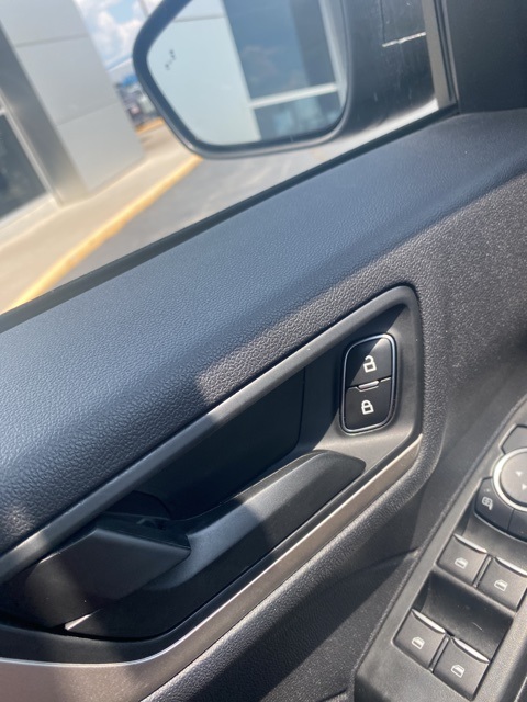 2022 Ford Escape SE photo 15