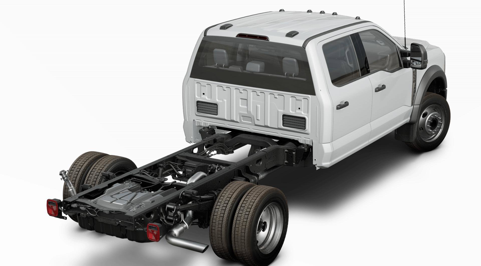 2025 Ford F-550 XL photo 3