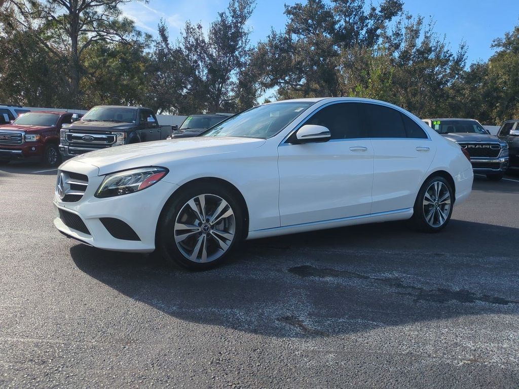 2020 Mercedes-Benz C-Class Sedan C300's photo