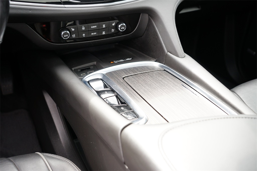 2022 Buick Enclave Avenir photo 24