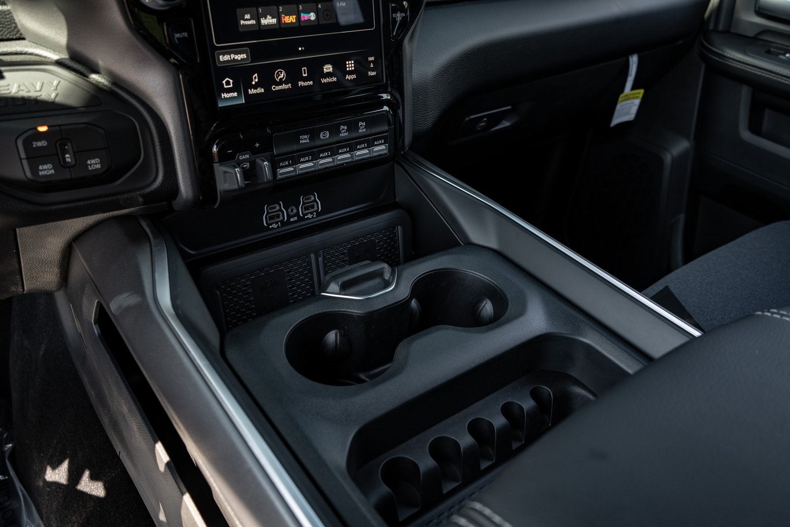 2026 Ram 2500 Big Horn photo 25