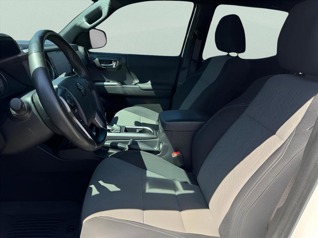 2023 Toyota Tacoma TRD Sport photo 11