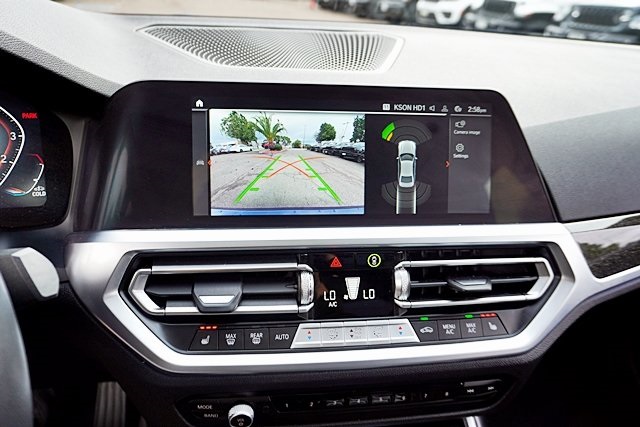 Used 2022 Blue BMW 330i image 27