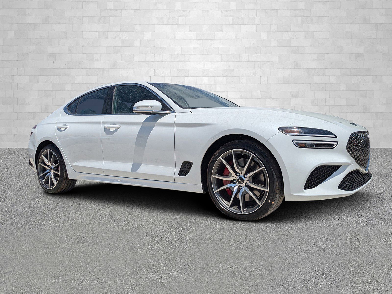 2025 GENESIS G70 Standard's photo