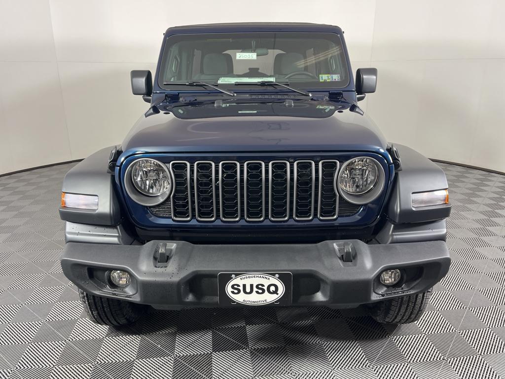2025 Jeep Wrangler Sport photo 2