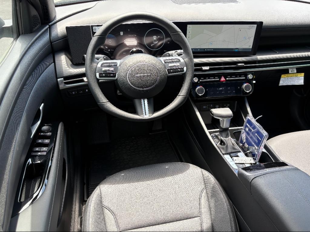 2025 Hyundai Santa Cruz XRT photo 2