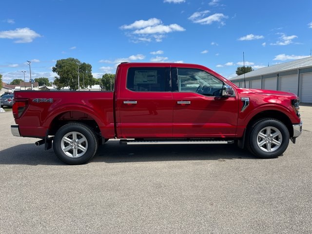 2025 Ford F-150 XLT photo 4