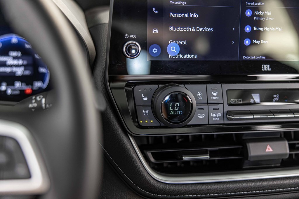 2024 TOYOTA GRAND HIGHLANDER - Image 29