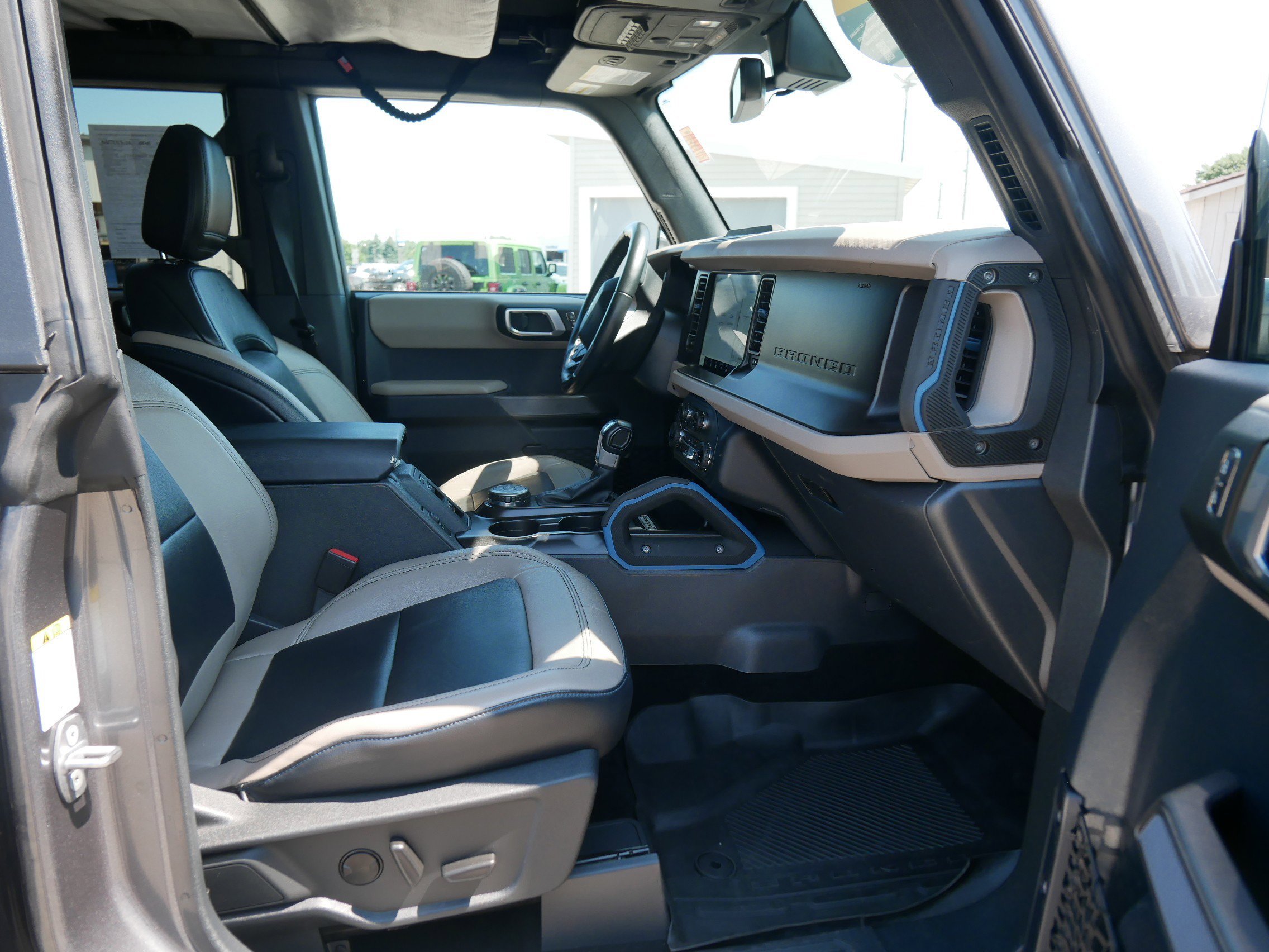 2022 Ford Bronco Wildtrak photo 14
