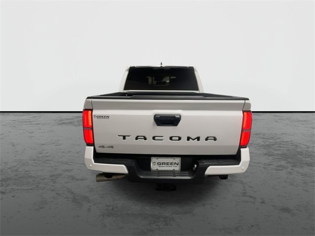 2024 Toyota Tacoma SR5 photo 8