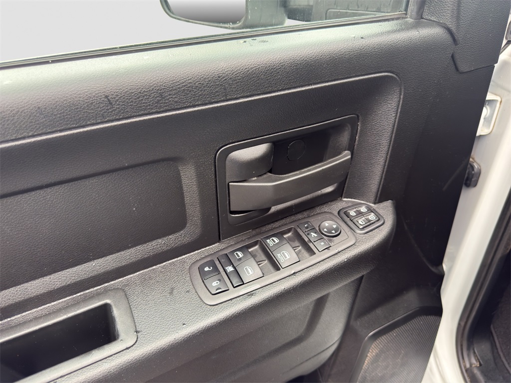 2024 Ram 3500 Tradesman photo 12