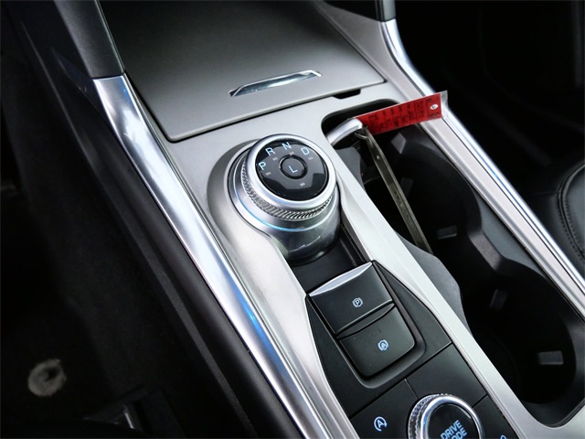 2023 Ford Explorer XLT photo 18