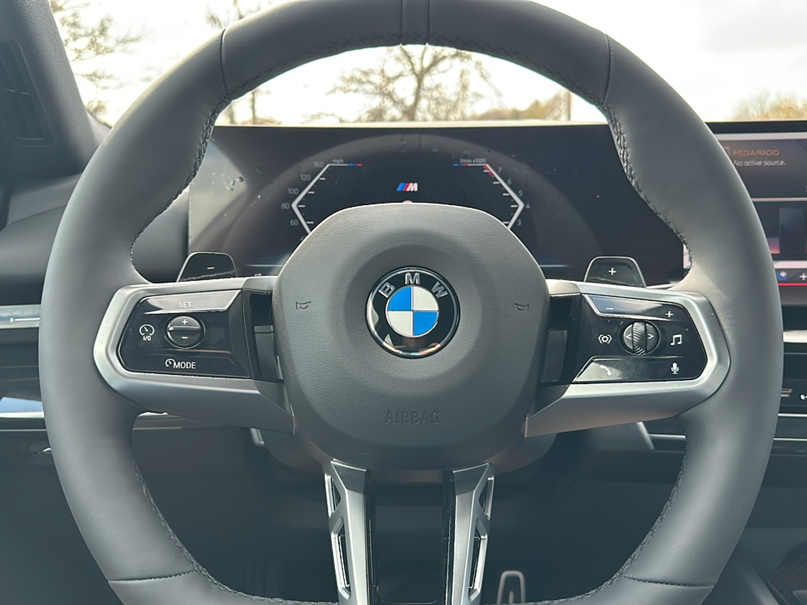 2025 Bmw 530i photo 10