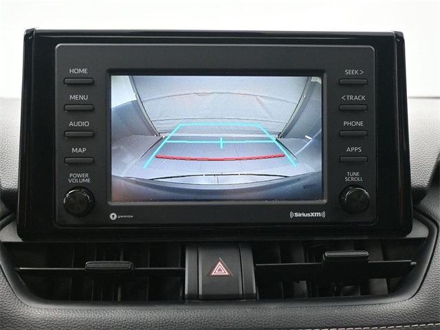 2021 Toyota RAV4 XLE photo 19