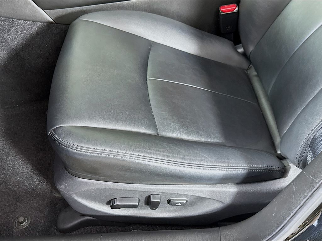 2018 Infiniti Q50 3.0t LUXE photo 21