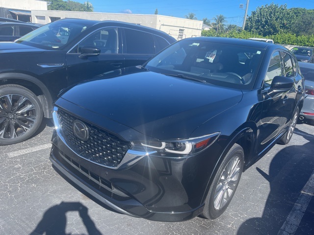 2022 Mazda CX-5 2.5 Turbo Signature photo 4