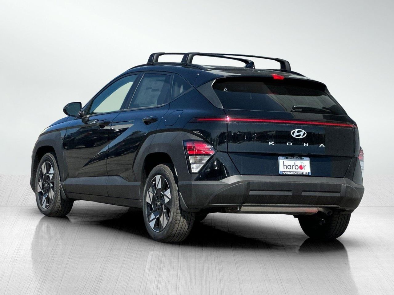 2025 Hyundai Kona SEL photo 6