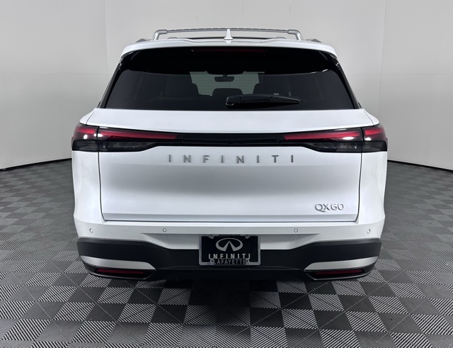 2026 Infiniti QX60 Luxe photo 5