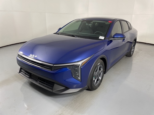2025 Kia K4 LXS photo 4