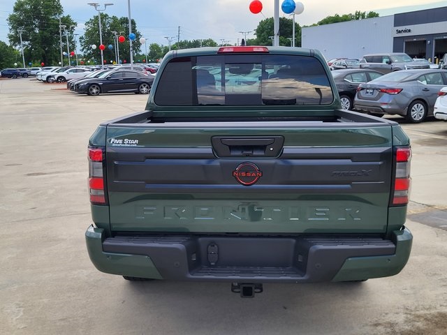 2025 Nissan Frontier PRO-X photo 3
