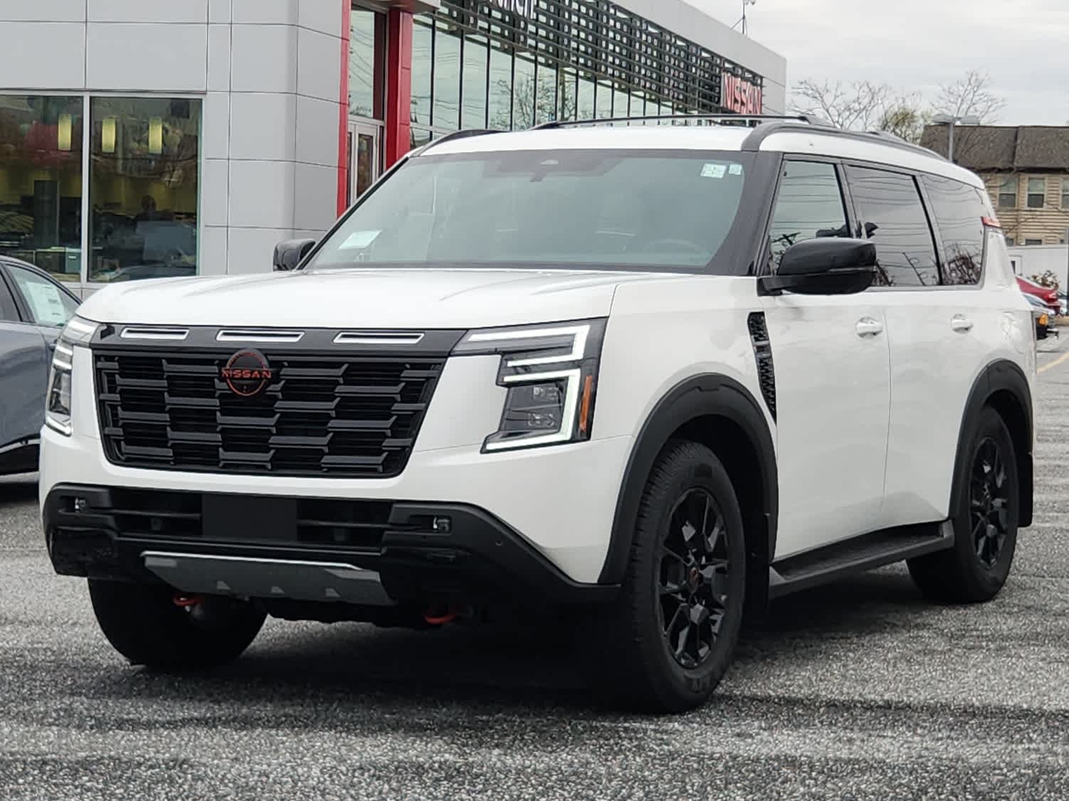 2025 Nissan Armada PRO-4X's photo