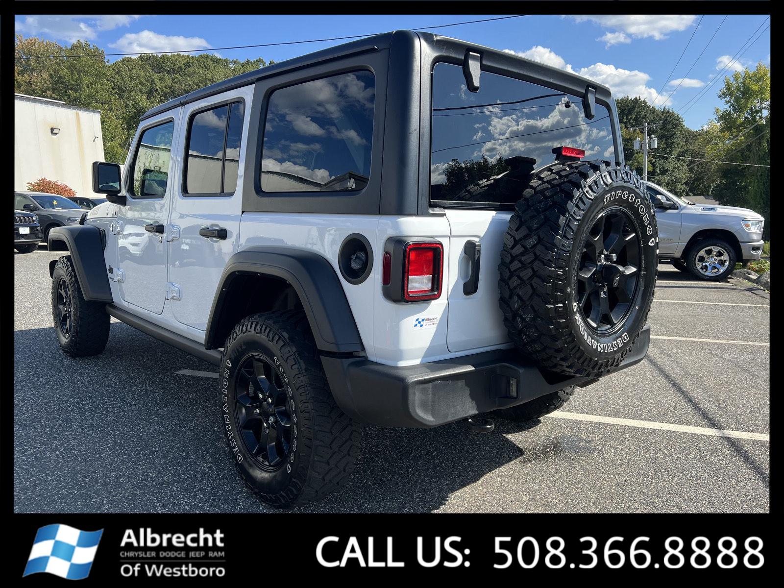 2022 Jeep Wrangler Unlimited Willys photo 3