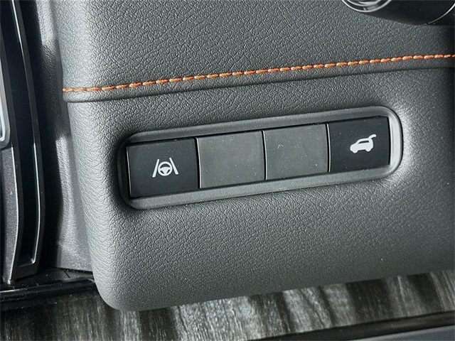 2025 Nissan Armada photo 5