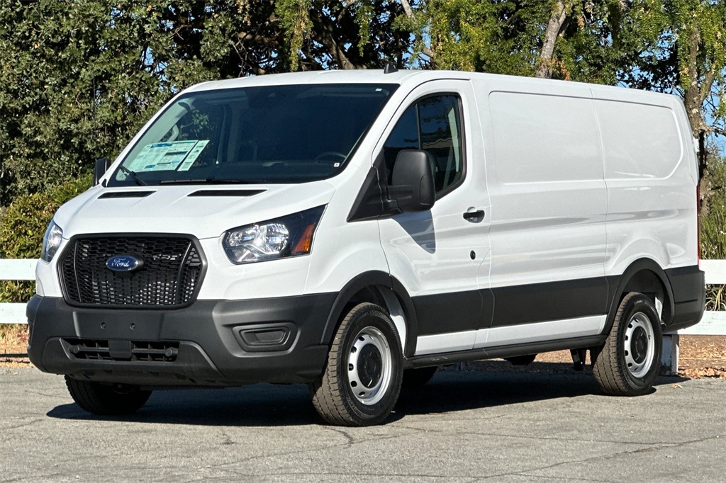 2025 Ford Transit photo 7