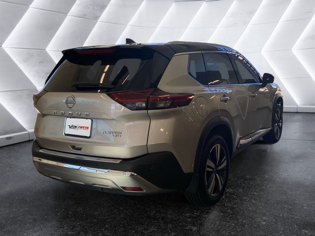 2022 Nissan Rogue Platinum photo 4