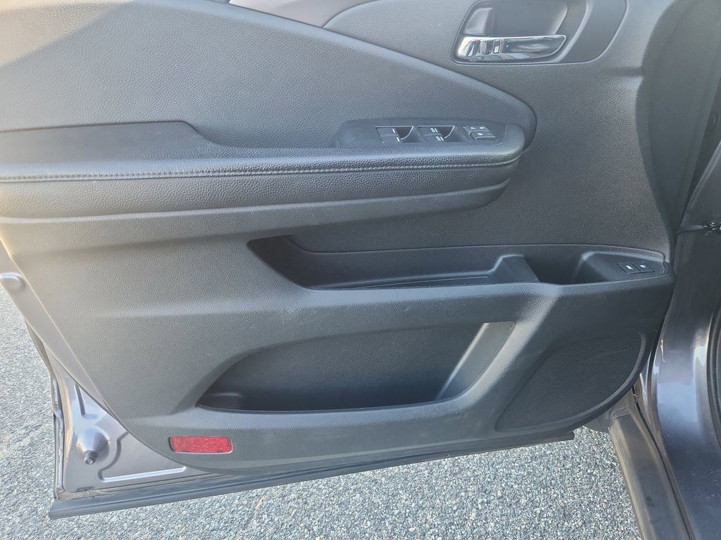 2018 Honda Pilot EX-L photo 9