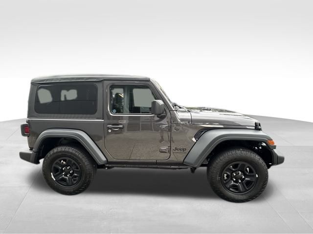2025 Jeep Wrangler Sport photo 3