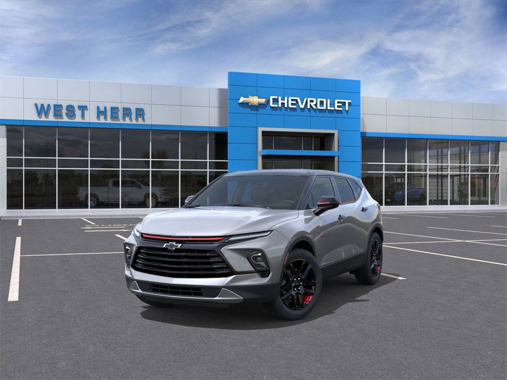 2025 Chevrolet Blazer 2LT photo 8