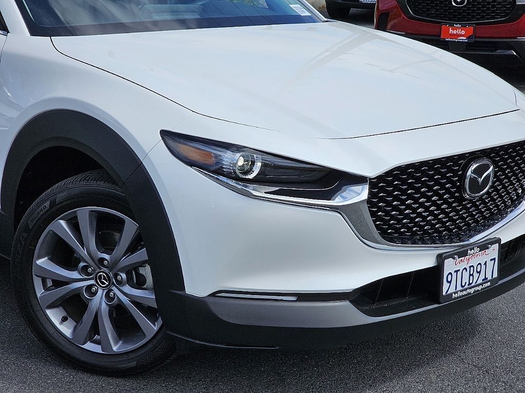 2025 Mazda CX-30 2.5 S Preferred photo 2
