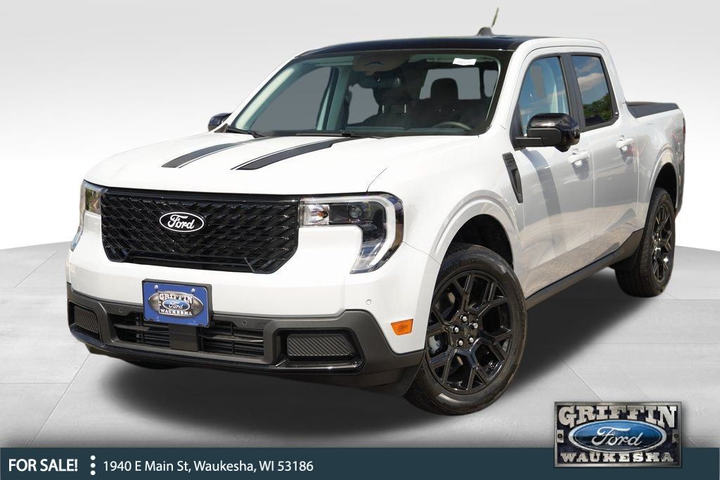 2025 Ford Maverick Lariat photo 2