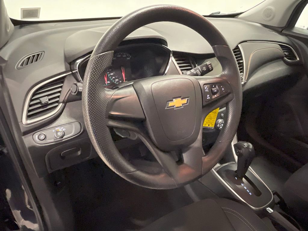2019 Chevrolet Trax LS photo 15