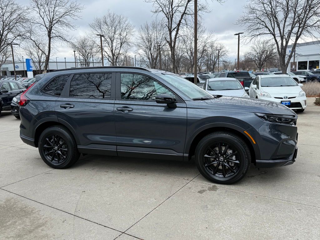 2026 Honda CR-V Hybrid Sport-L photo 3