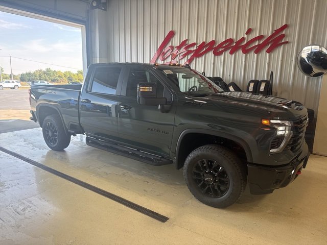 2026 Chevrolet Silverado 2500HD LT photo 33