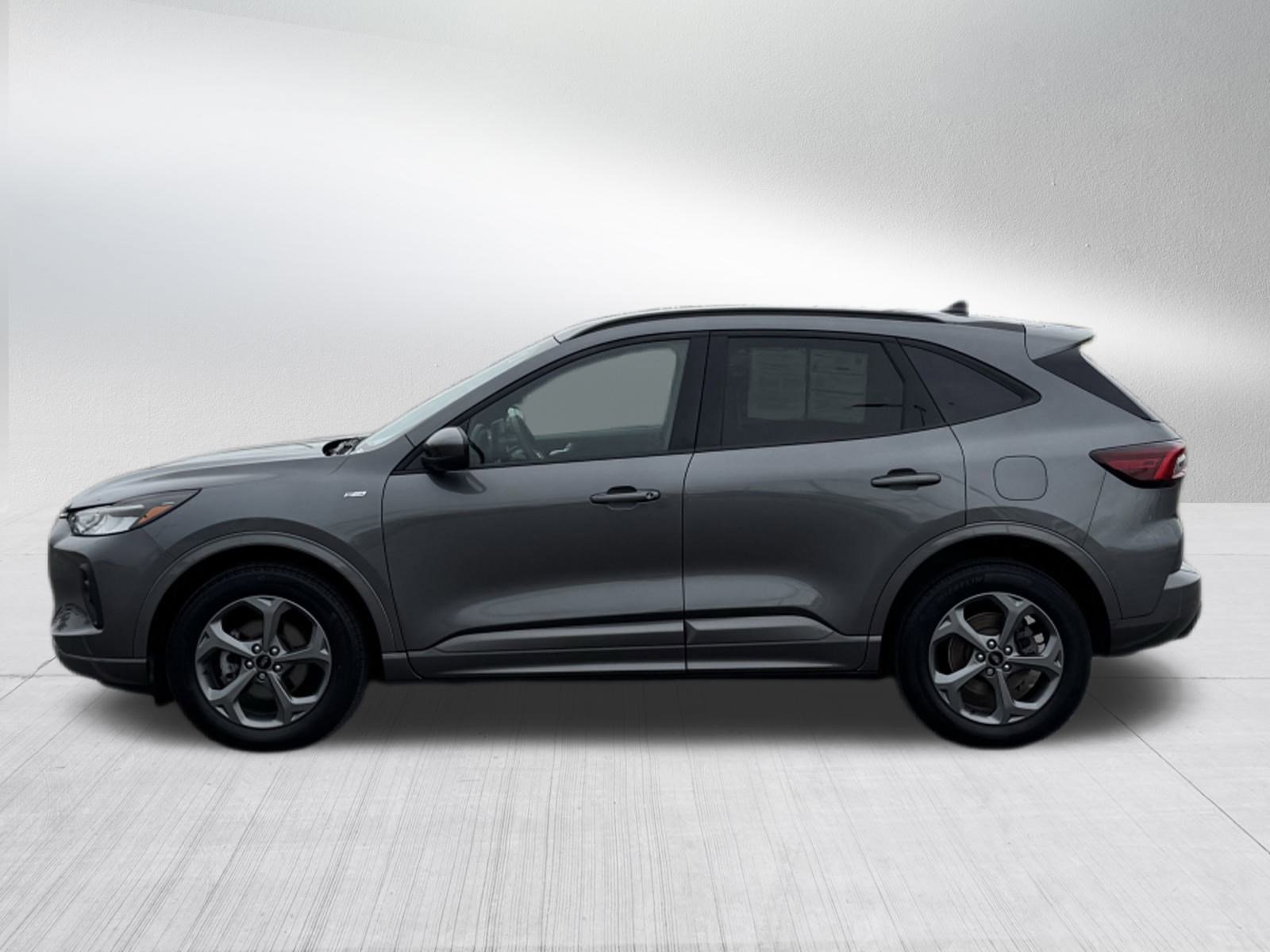 2023 Ford Escape ST-Line Select photo 7