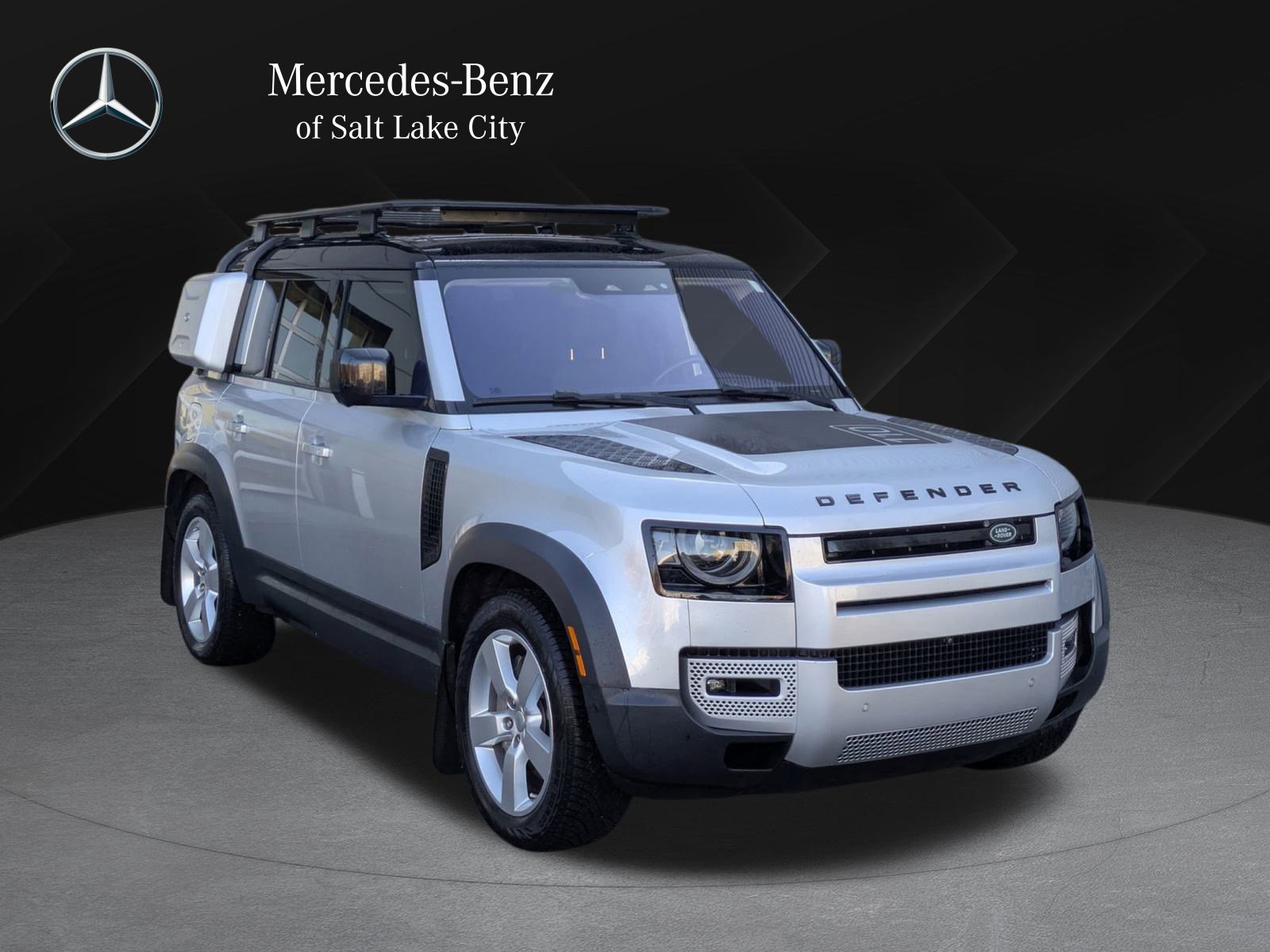 2020 Land Rover Defender First Edition's photo