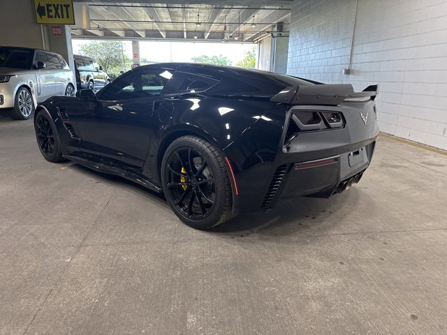 2019 Chevrolet Corvette Grand Sport 2LT photo 3