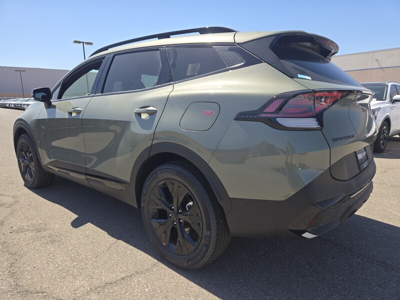 2025 Kia Sportage Plug-In Hybrid X-Line Prestige photo 4